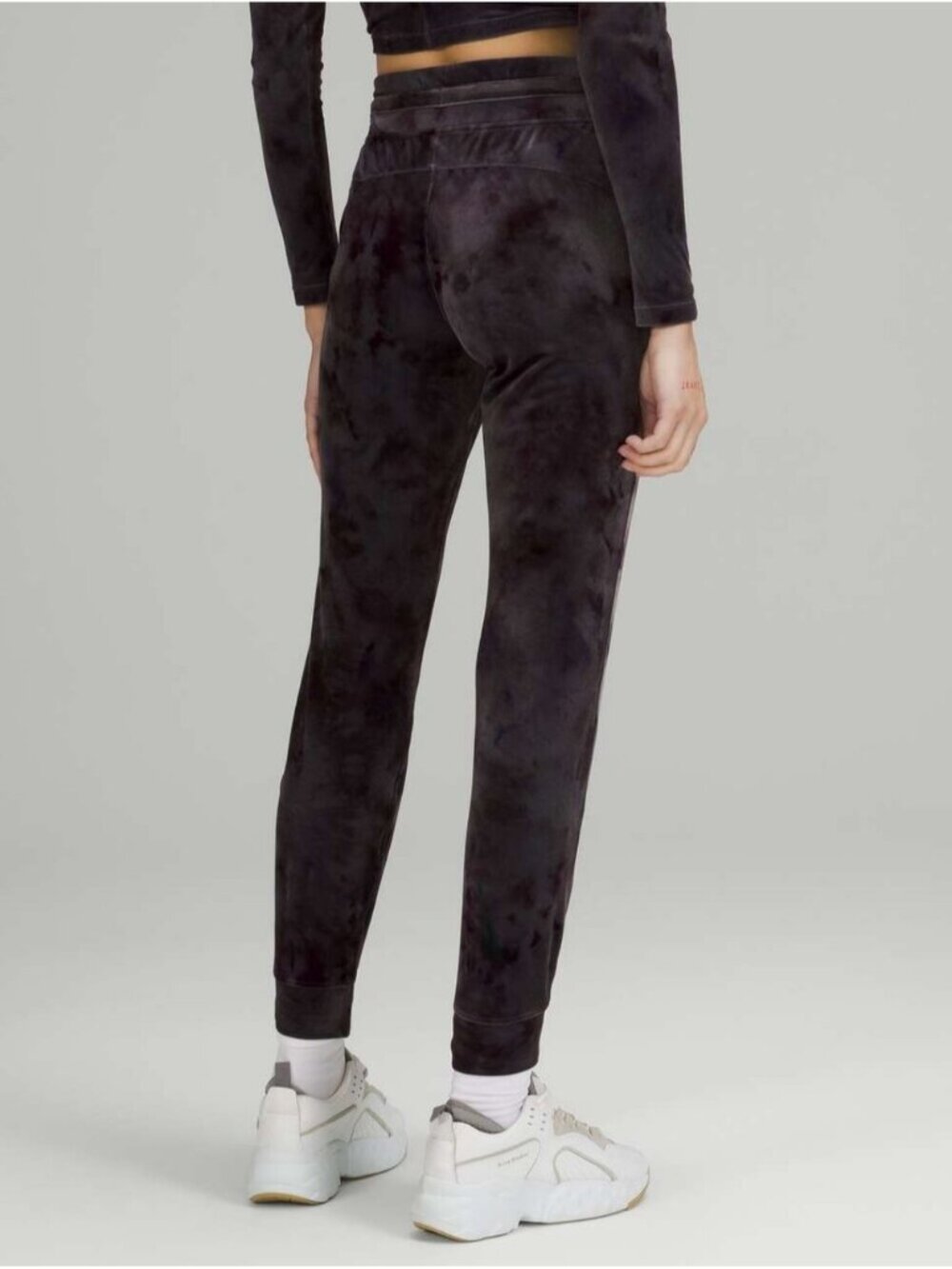 Lululemon Ready to Crush High-Rise Velour Jogger *Full Length Interstellar Dark